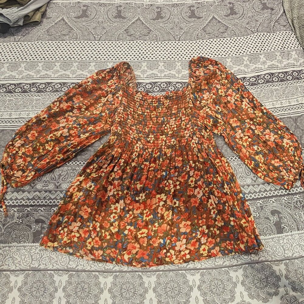 Ladies Vine & Love Boutique Boho Top